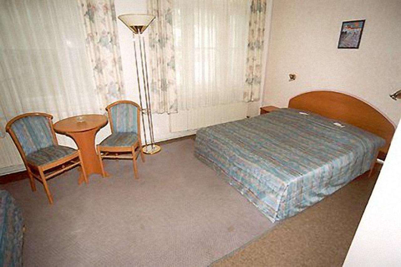 Hostel Junior Praha Eksteriør bilde
