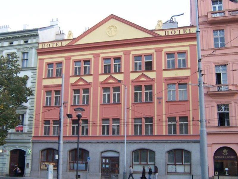 Hostel Junior Praha Eksteriør bilde